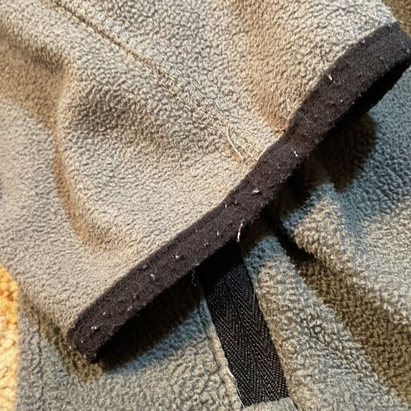 Timberland Gray Zip Up Sweater - Picture 5 of 7